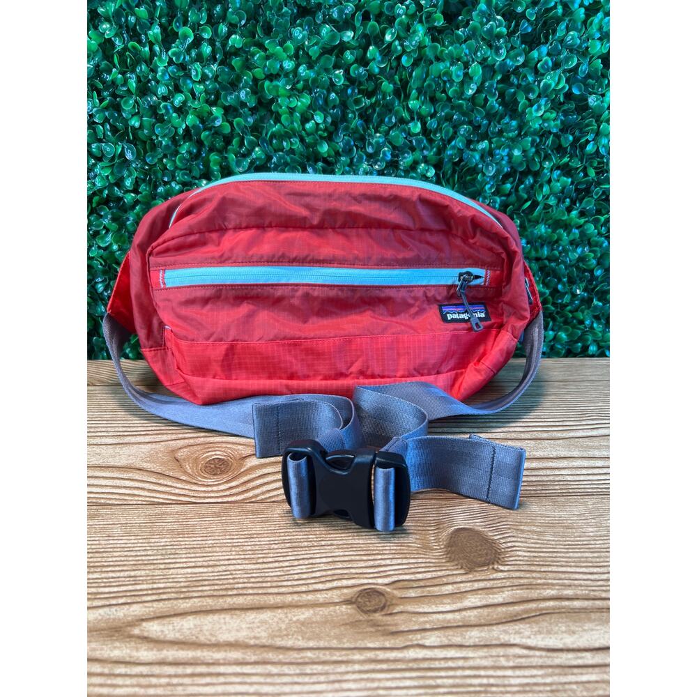 Patagonia Red LWT Hip Pack